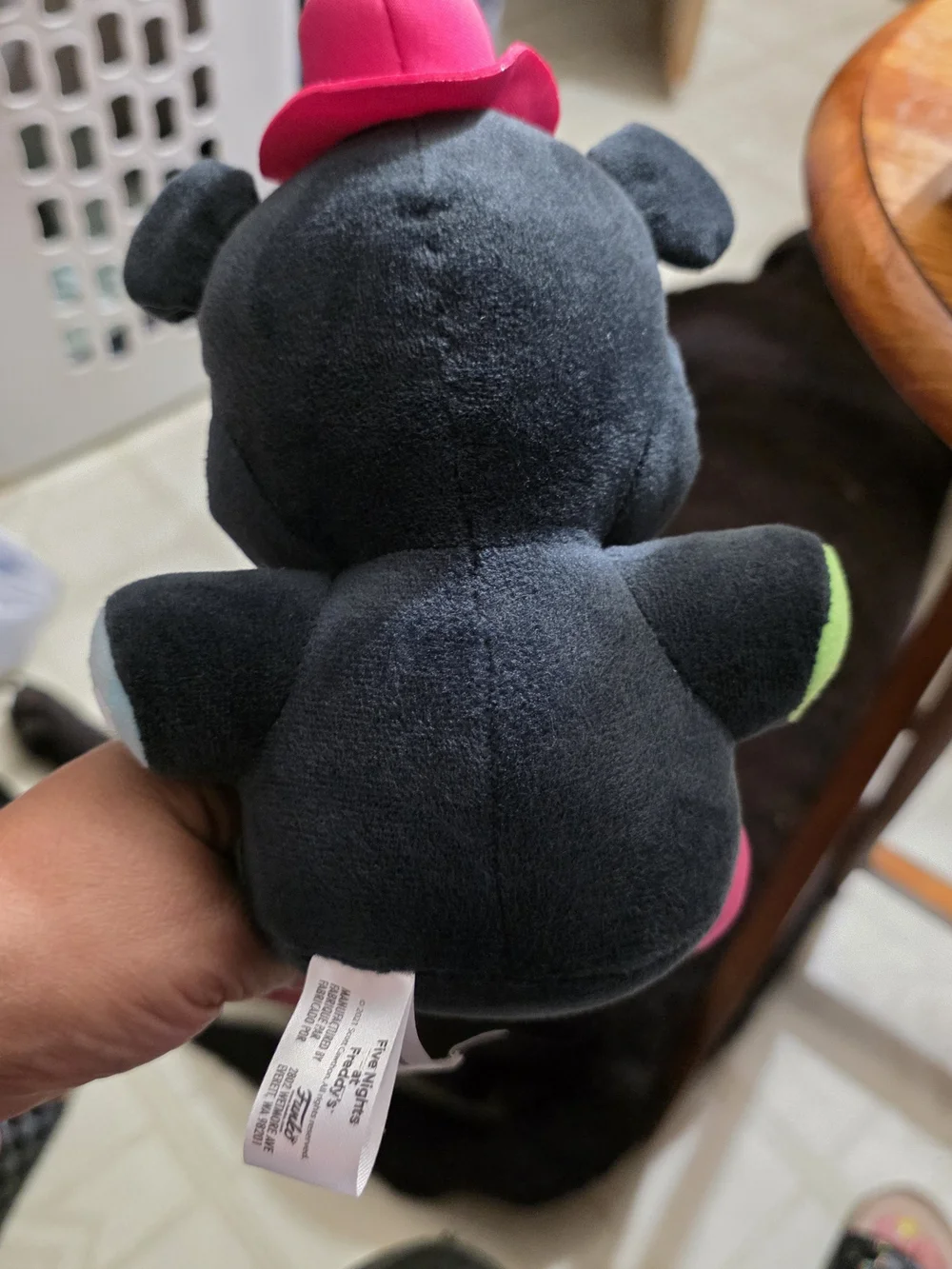 Blacklight Glamrock Freddy Plush (Hot-Topic Exclusive) Five Nights At Freddy's